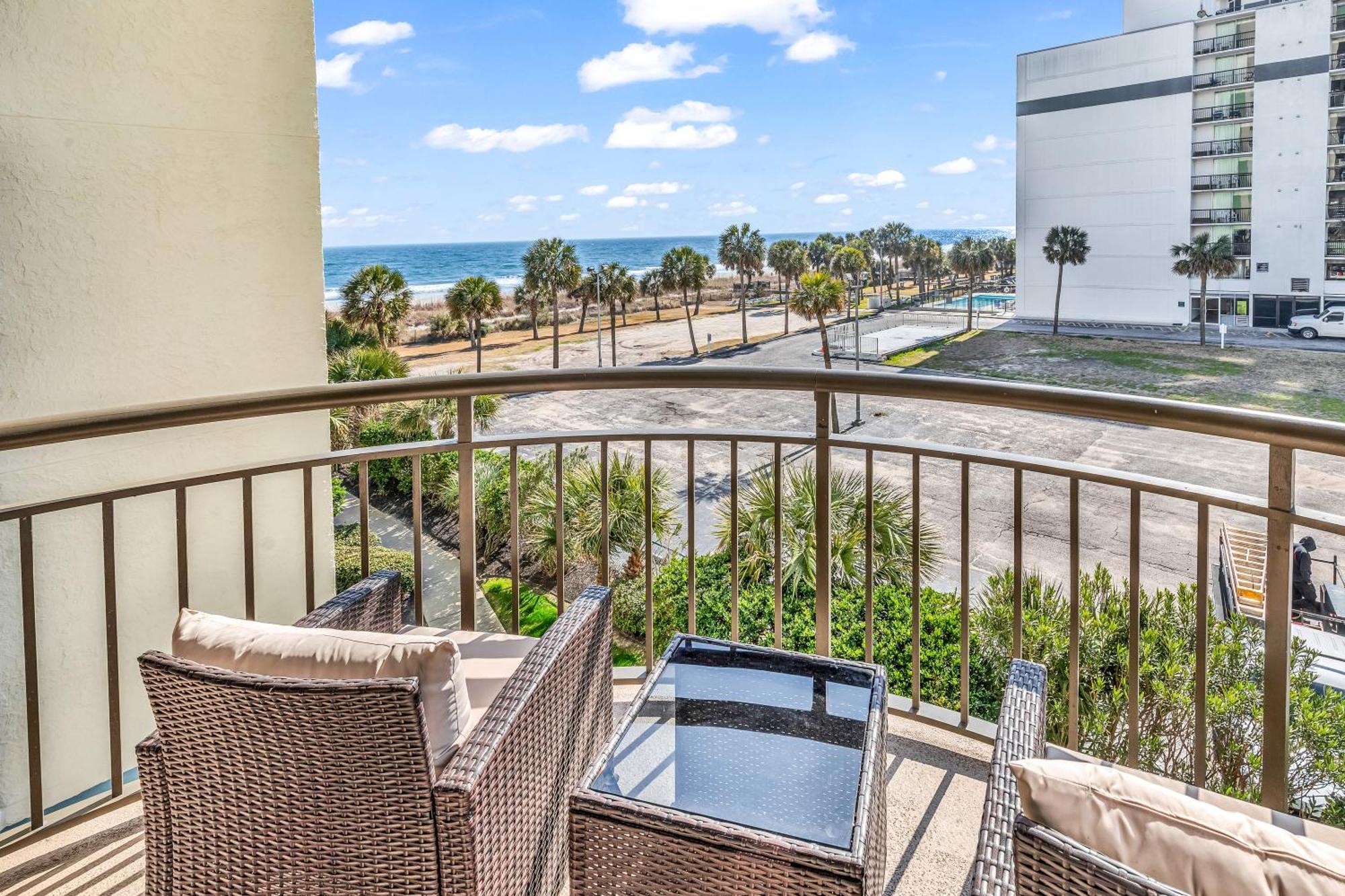 Oceanfront Condo Steps To The Beach W No Resort Fees Myrtle Beach Exteriör bild